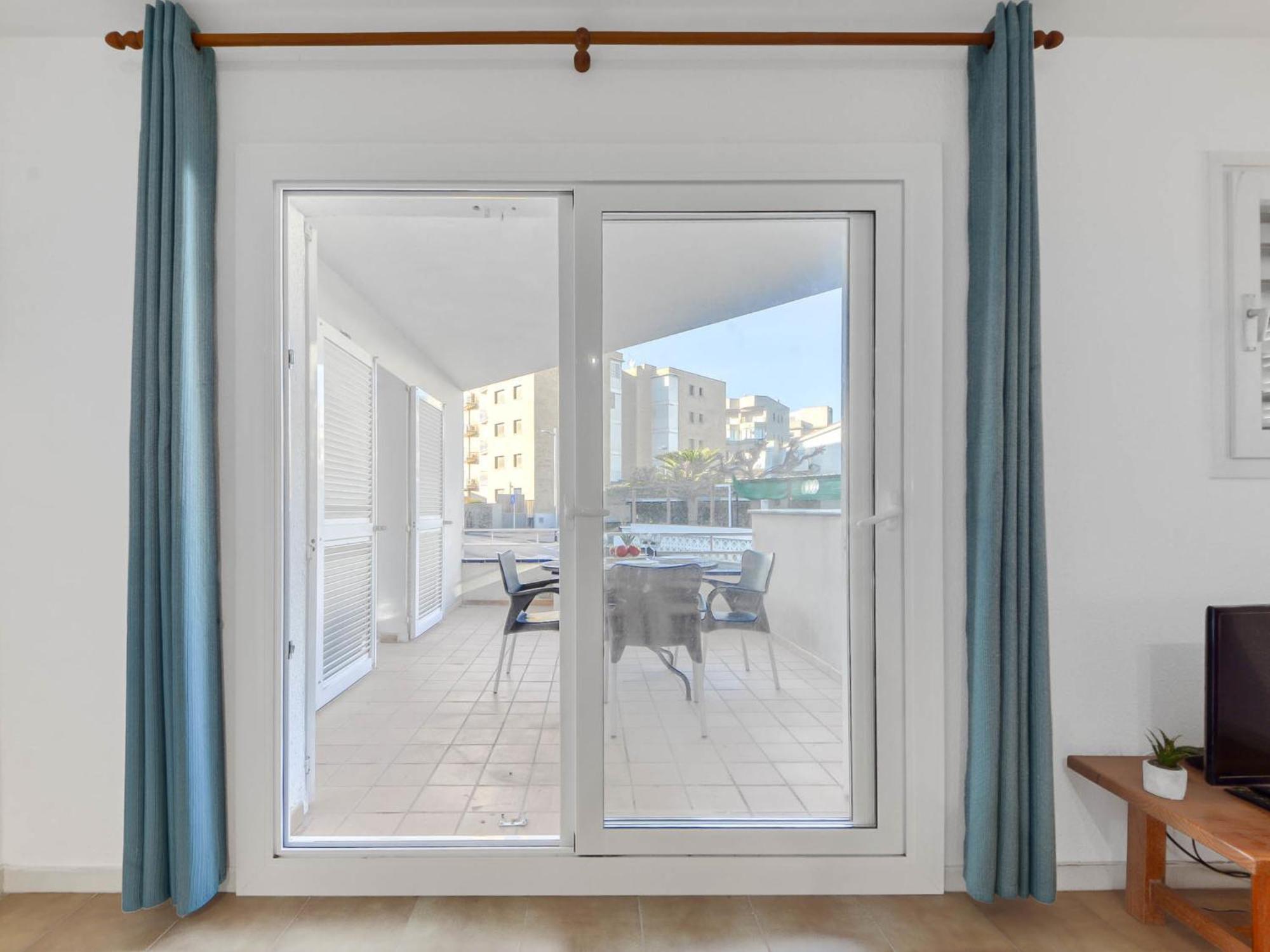 Apartment Platja De Roses-9 By Interhome Kültér fotó